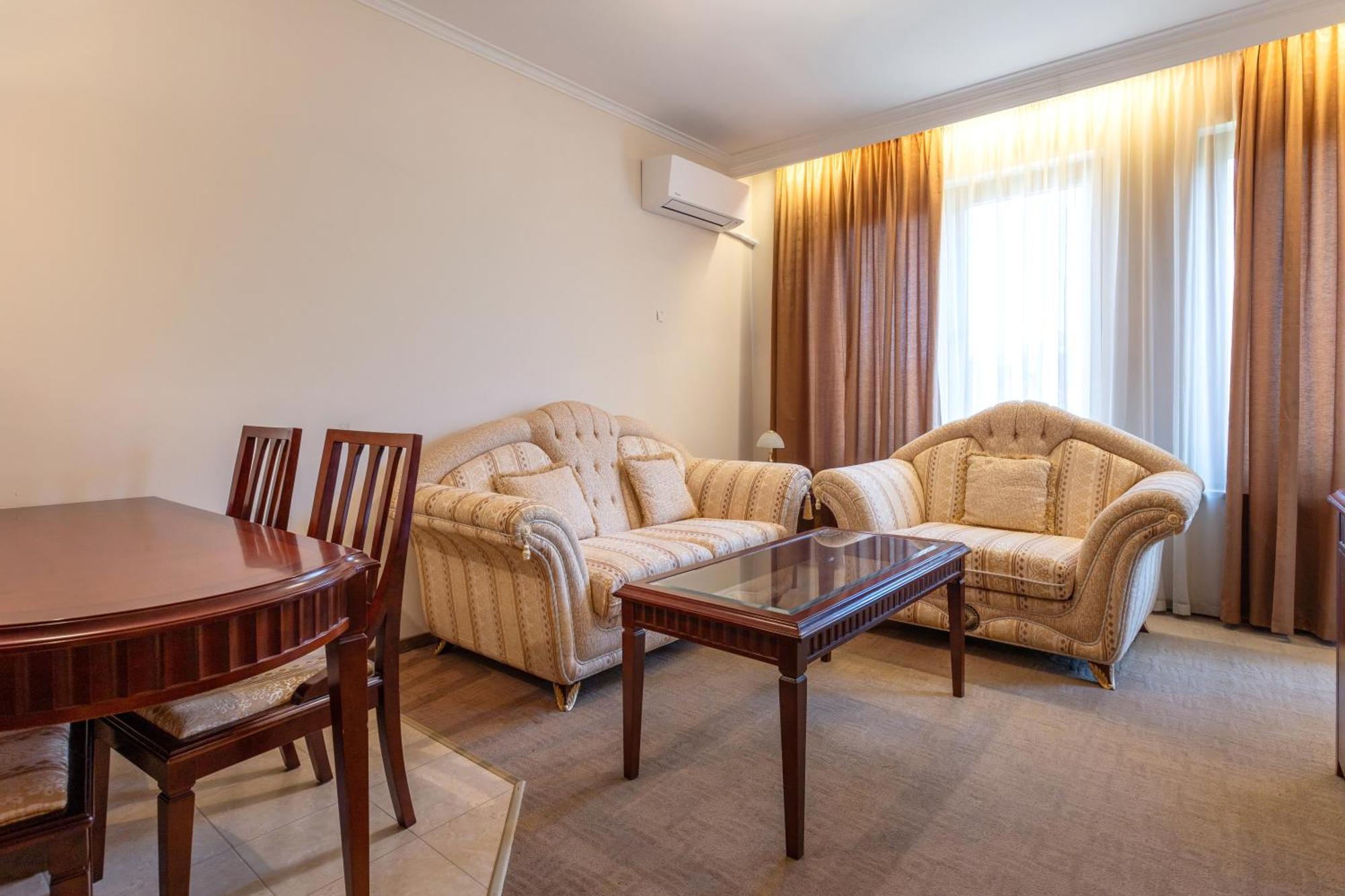 Downtown Bansko Resort Екстериор снимка